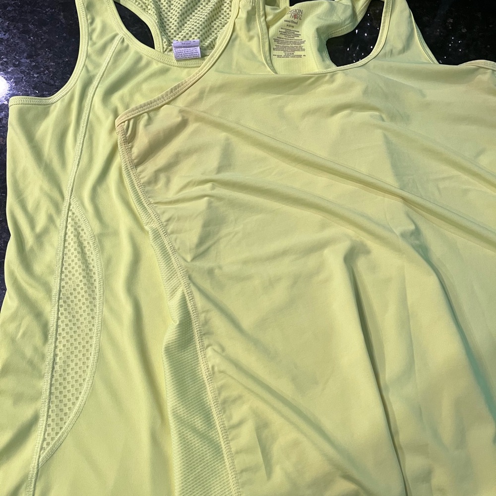 Danskin tank tops (2)